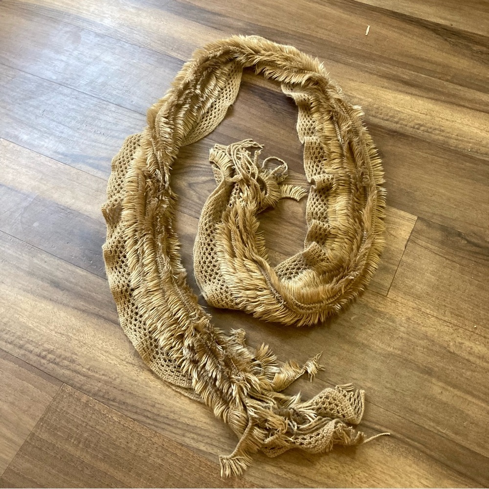 Y2K “Island by Akon” Tan Knit Skinny Scarf